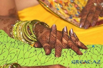 Mi Henna jacht (Azerbajdzsán hagyományok) (minták) Mi Henna jacht (Azerbajdzsán hagyományok)