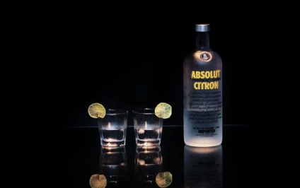 Lány vodka (a kép egy lány vodka) Lány vodka