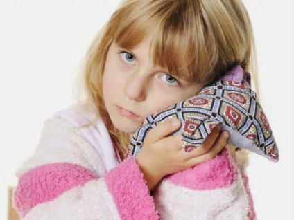Evstahiit (tubo-otitis) tünetek és a kezelés, t (gyulladás Eustach-kürt) Evstahiit (tubo-otitis) tünetek és a kezelés, a m