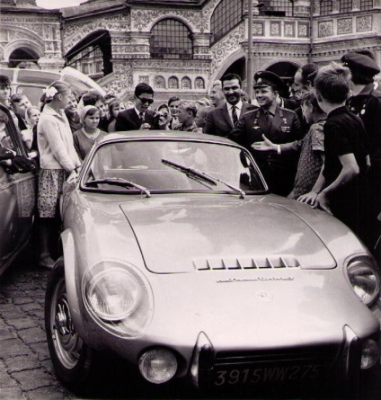 Melyik autó volt Gagarin Yuri Gagarin autó, fotó (első űrhajós) Melyik autó volt Gagarin Yuri Gagarin autók, fotó