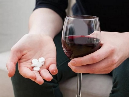 Milyen gyógyszereket összeegyeztethetetlen alkohol