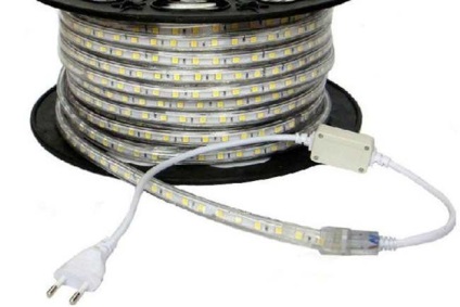 Hogyan vágja el a szalagot LED 12V és 220V video (LED) Hogyan vágja el a szalagot LED 12V és 220V videó