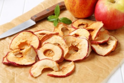 Hogyan száradni az almát a sütőben, női titkok