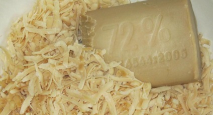 Hogyan, hogy szappant és lúgos oldattal megfelelő összetételű és alkalmazása (készíteni szappan szóda oldat) Hogyan készítsünk szappan szóda oldat rendesen, összetétele és alkalmazása