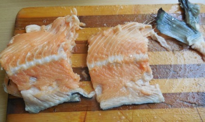 Hogyan pácolást gerincén piros hal folyékony füst - egy finom receptet, gerincek sózott lazac, fotókkal