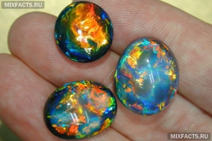 Birthstone súlyok listáját és leírását a amulettek (lista) Birthstone súlyok listáját és leírását amulettek