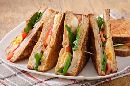 Club szendvics, a hivatalos honlapján receptek Julia Vysotsky