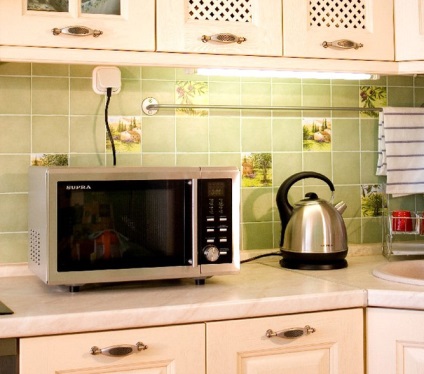 Hová tegye a mikrohullámú sütő a konyhában fotó