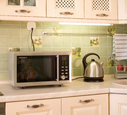 Hová tegye a mikrohullámú sütőt egy kis konyha szállás lehetőség, fotók