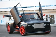 Lambo ajtók vázák és más autók, a rajz és a leírás (ajtók) Lambo ajtók vázák és más autók, a rajz és a leírás