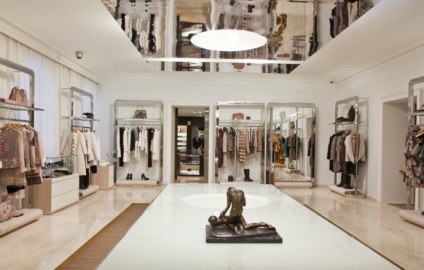 Legendás butikok babochka ünneplik a 25. évfordulóját, buro 24 (Concept Store Nyevszkij) Legendás butikok babochka ünnepeljük 25. évfordulóját, Büro 24