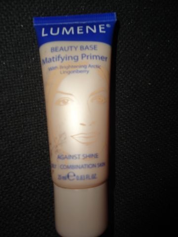 Mattító bázis make-up alatti származó Lumene -, fényképek és ár