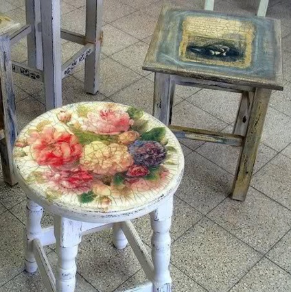 Bútor a stílus kopott elegáns dekorációval saját kezűleg (stílus) Bútor a stílus kopott elegáns dekorációval saját kezűleg