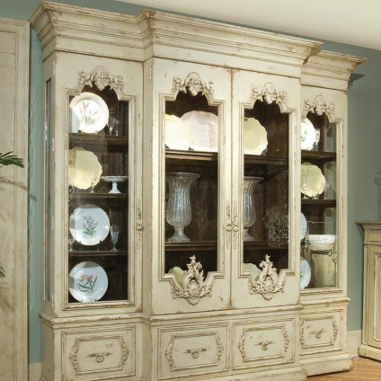 Bútor a stílus kopott elegáns dekorációval saját kezűleg (Shabby) Bútor a stílus kopott elegáns dekorációval saját kezűleg