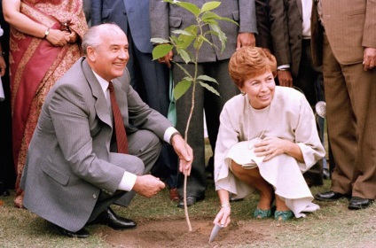 Mikhail Gorbachev rövid életrajz, fotó és videó, a személyes élet