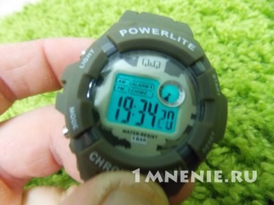 Karórák q - q POWERLITE Chrono riasztó válaszokat, kényelmes kezek (POWERLITE) Karórák q - q POWERLITE stopper riasztás válaszokat, kényelmes kéz