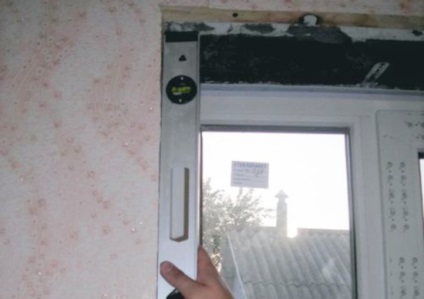 Befejező lejtőin ablakok műanyag DIY (lejtőin műanyag ablakok) Keretek lejt műanyag DIY