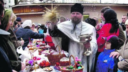 Húsvét lehetséges és szükséges, hogy szigorúan tilos, az újság „Vityebszk Courier”