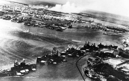 Pearl Harbor provokáció század - American History