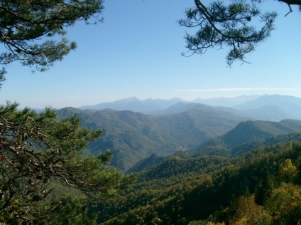 amatőrök utazás Lago Naki, hátizsák utazó (Lago) Utazás dilettáns Lago Naki, hátizsák utazó