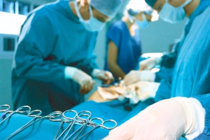 Rehabilitation következő gerincműtétjük fém struktúrák (művelet) Rehabilitációs következő gerinc műtét kovácsolás