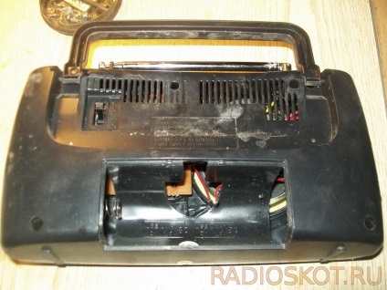 Felújított régi kínai rádió