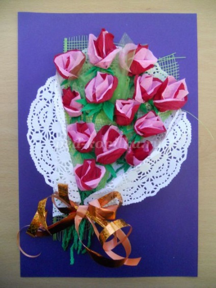 Roses anyák kezükben (anya) Roses anyák kezükben
