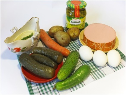 Saláta recept klasszikus kolbász és savanyúságok (recept) Saláta recept egy klasszikus kolbász és savanyúságok