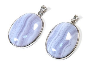 Sapphirine, sadolit, Sarder tulajdonságait kövek (sadolit sapphirine Sarder stone tulajdon) Sapphirine, sadolit, Sarder tulajdonságait kövek