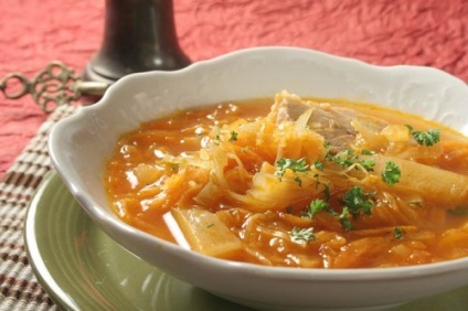 Leves - hogyan kell főzni egy hagyományos leves