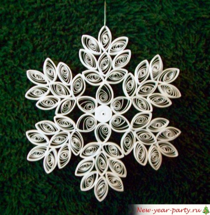 Hópelyhek Quilling technikával - élénk képet ötletek és programok! (Technika) Hópelyhek Quilling technikával - élénk képet ötletek és programok!