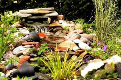 Készítsen egy vízesés a táj design a kertben (fotó)