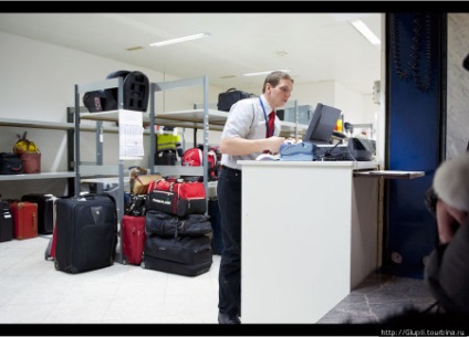 Az ára csomagolás és tárolás a poggyász a repülőtéren Vnukovo szabályok szállítás és nyilvántartási