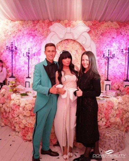 Esküvői Nelly Ermolaeva és Kirill Andreev