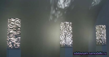 Lámpa kezével a ház (kezét) Lámpa kezével a ház