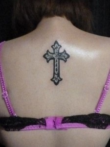 Tattoo Cross (értelmét, fotók, vázlatok), tattoofotos
