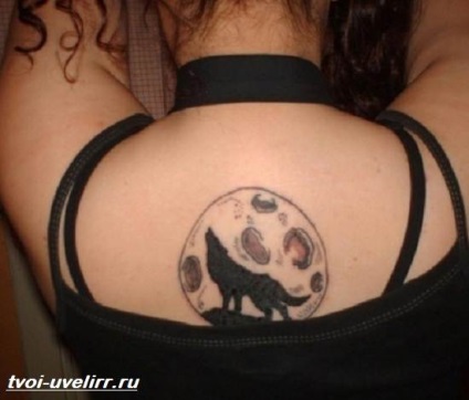 Hold Tattoo (tetoválás farkas üvölt a holdat) hold tetoválás