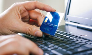 Vegyük az online hitelkártya nélkül, gyorsan hagyják otthon