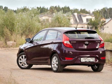 Hyundai Solaris az új ötajtós és berendezések (Hyundai Solaris ferdehátú új) Hyundai Solaris az új ferdehátú és berendezések