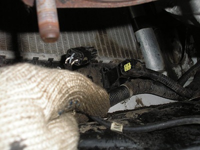 Cseréje fogaslécet Chevrolet Lacetti kezük (kormánymű) Cseréje fogaslécet Chevrolet Lacetti saját kezűleg