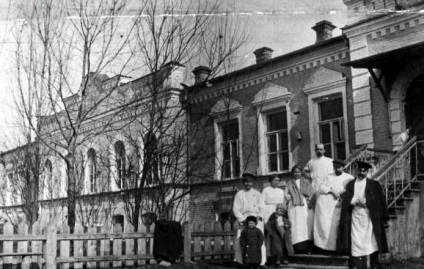 A kerületi kórház a 19. században (Zemstvo) A kerületi kórház a 19. században