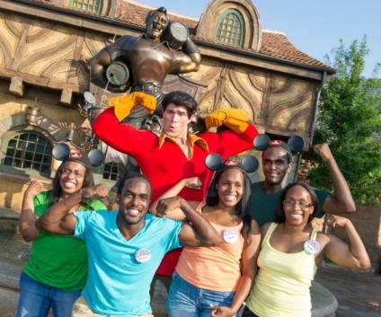 Az Arany szabályzat Disneyland alkalmazottak, smartstory