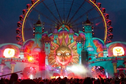 10 tény a fesztivál Tomorrowland, ami lehet, hogy nem tudom, mosolyogni rádió