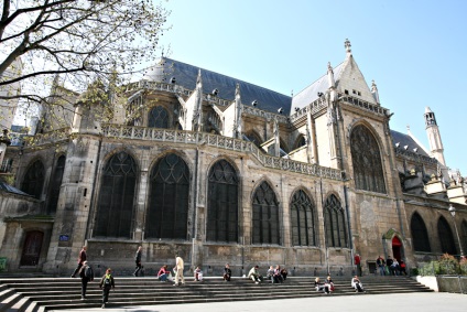 Church in Paris - Útmutató Párizsban a francia út