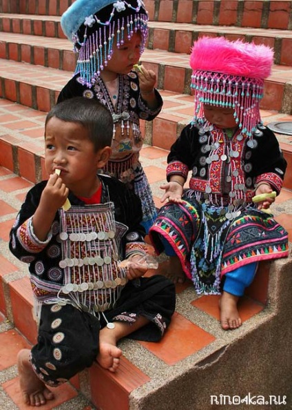 Gyermek menü Thaiföldön - mit esznek, hogy a gyerekek hogyan kell etetni a gyermek Thaiföld útmutató