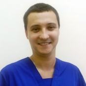 Megfizethető fogászati sf felnőttek és gyermekek számára, foghúzás - az ár a klinikán Alice (gerinc) Megfizethető fogászati sf felnőttek és gyermekek számára, foghúzás - az ár a klinikán alice