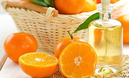 Az illóolaj A mandarin - tulajdonságai és alkalmazásai, a videó használata a haj (mandarin olaj alkalmazása) Az illóolaj A mandarin - tulajdonságai és alkalmazásai, a videokonferencia hajra