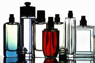Vizsgálata illatszerek kozmetikai, szesz, Moszkva, független vizsgálata a minőségi parfümök