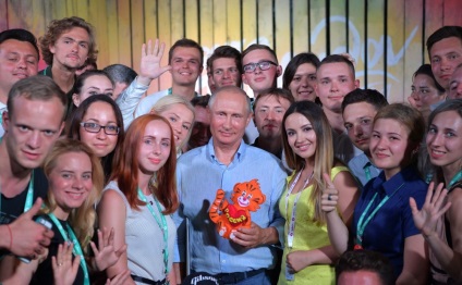 Ez az, ami történik, a jó ember él a magyar motorok alakult ki a szabad értékesítése (élő) Ez az, ami történik, a jó ember él a magyar motorok alakult ki a szabad értékesítése