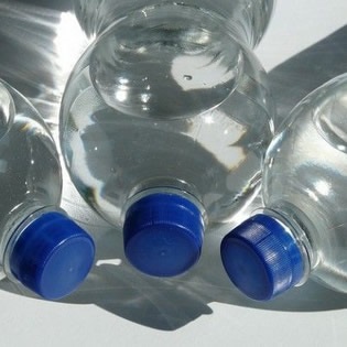 A történelem műanyag palackok - kulináris portál c jó modor